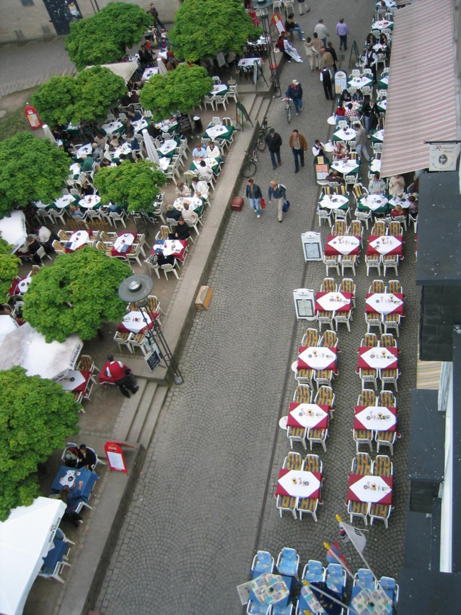 Hotel Roemerhafen Keulen Buitenkant foto